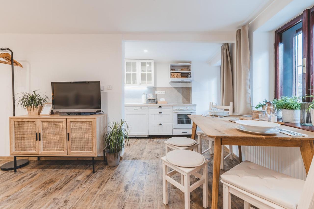 Konekt Apartment 체스키크룸로프 외부 사진