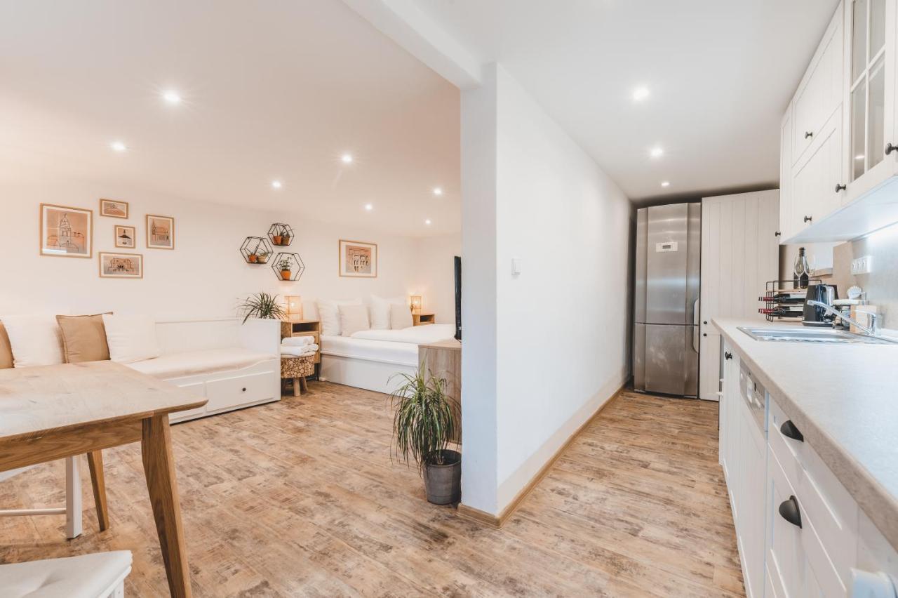 Konekt Apartment 체스키크룸로프 외부 사진